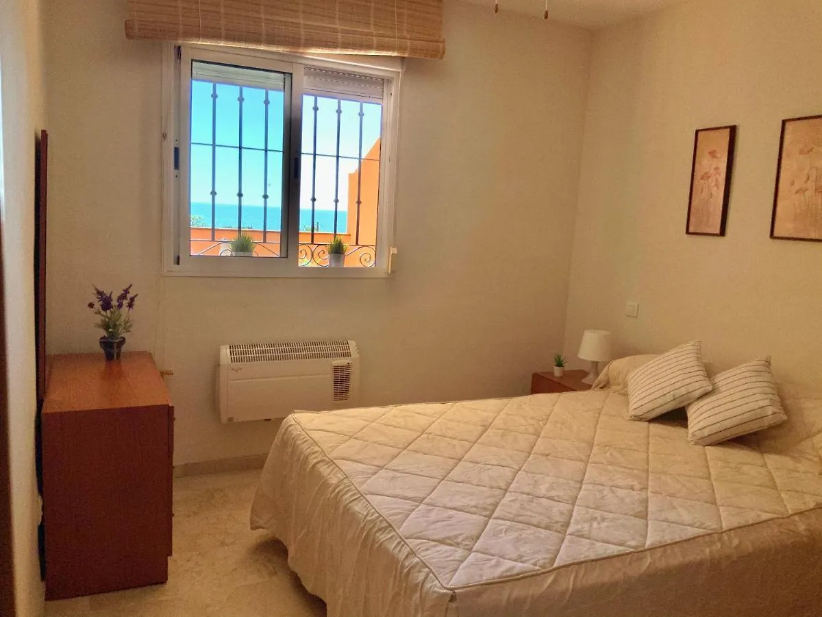Apartamento De 2 Dormitorios, Gran Terraza, Vistas Al Mar Cerca Playa Carvajal Benalmadena Spain