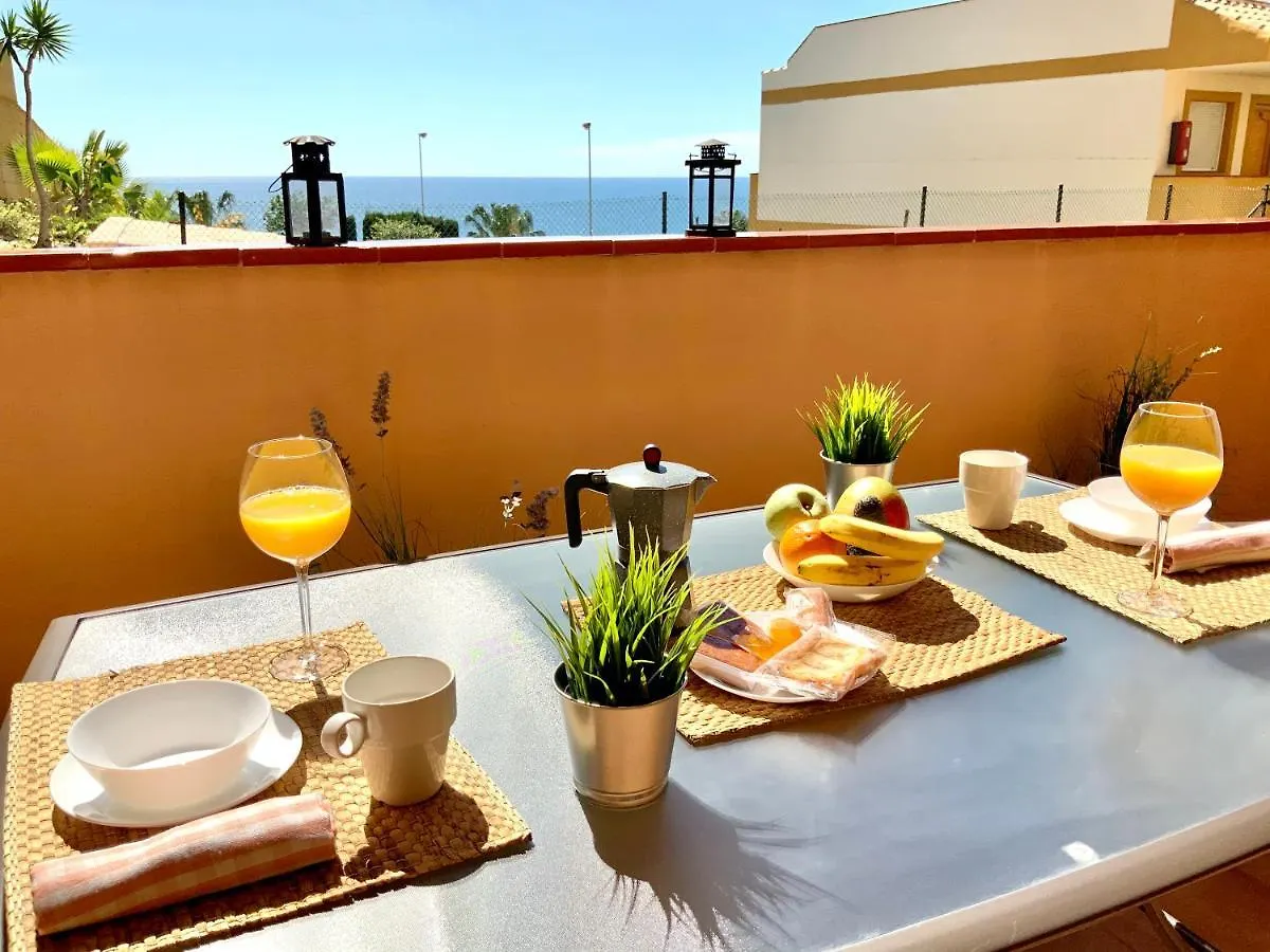 Precioso apto. 2 dormitorios con vistas al mar Benalmádena
