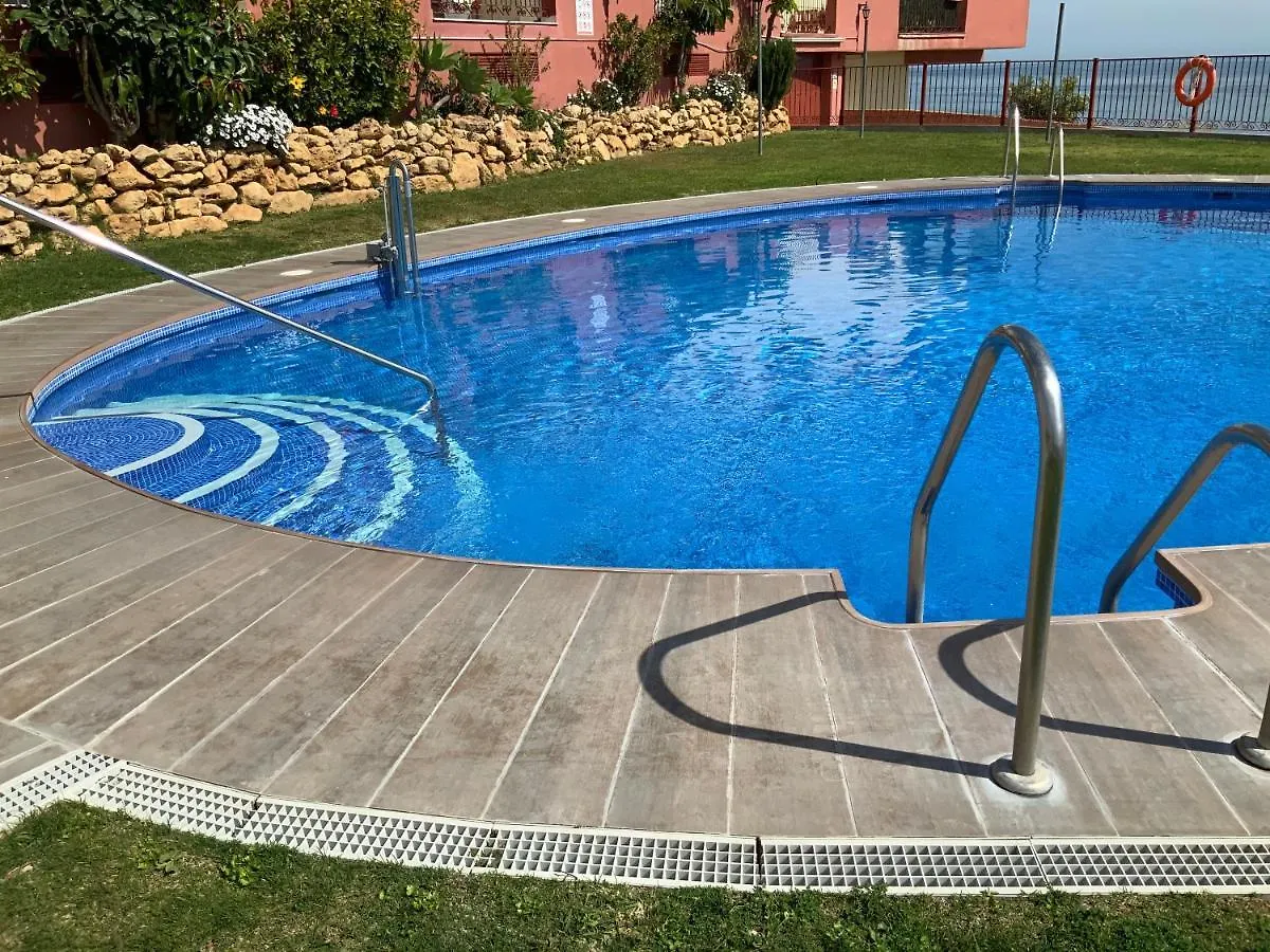Apartamento De 2 Dormitorios, Gran Terraza, Vistas Al Mar Cerca Playa Carvajal Benalmadena Spain