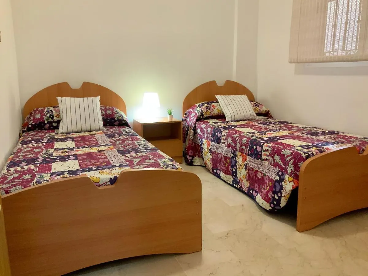 Apartamento De 2 Dormitorios, Gran Terraza, Vistas Al Mar Cerca Playa Carvajal Benalmadena